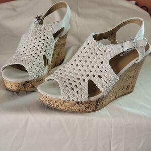 Sonoma Cream Tan Wedge Sandals with Cork Heel Woven Material Size 8